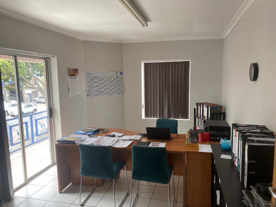 To Let commercial Property for Rent in Stikland Western Cape